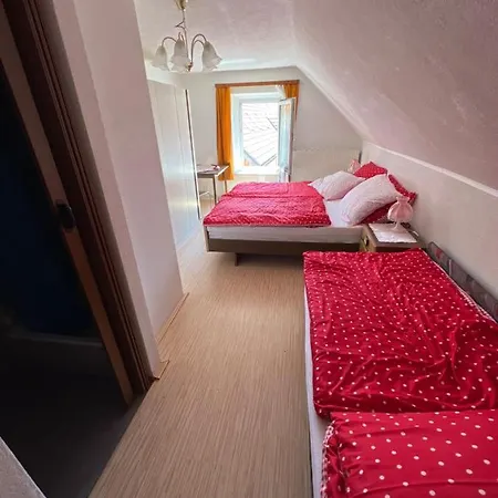 Privatzimmer Homestay *